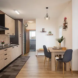 apartment-little-gallery.in-istria.net/